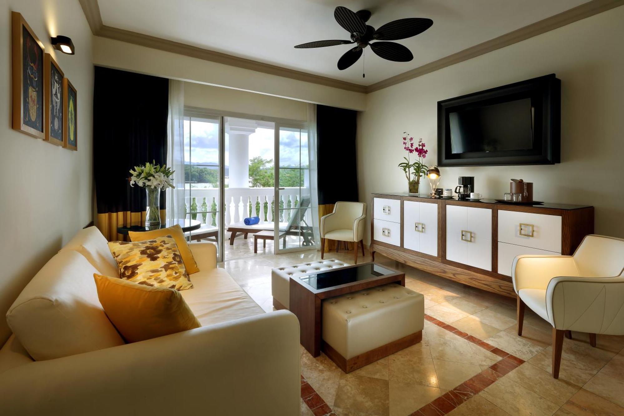 The Signature Level At Grand Palladium Lady Hamilton Resort & Spa Lucea Exterior foto